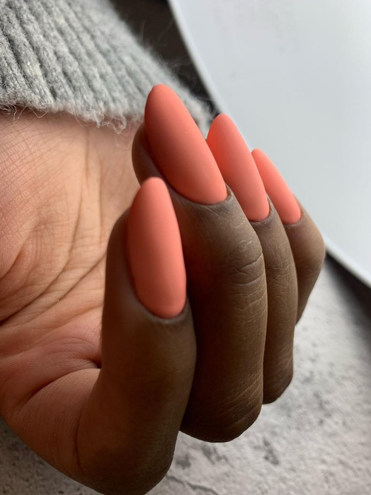 Coral matte nails